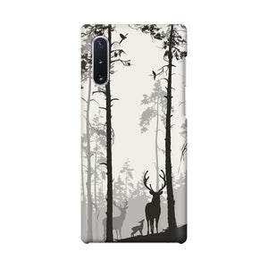 nap0002 samsung-galaxy-note-10-in-the-woods